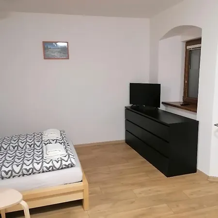 Apartmany Na Namesti Bozi Dar Exterior photo