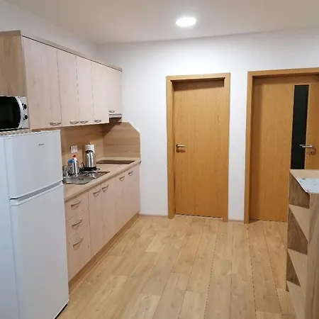 Apartmany Na Namesti Bozi Dar Exterior photo