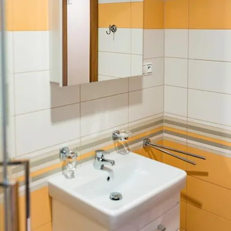 Apartmany Na Namesti Bozi Dar Exterior photo