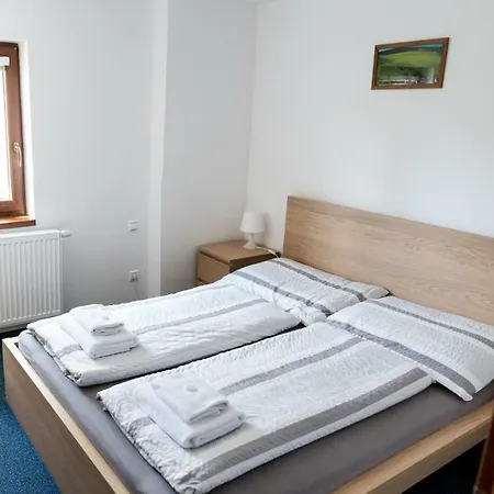 Apartmany Na Namesti Bozi Dar Exterior photo