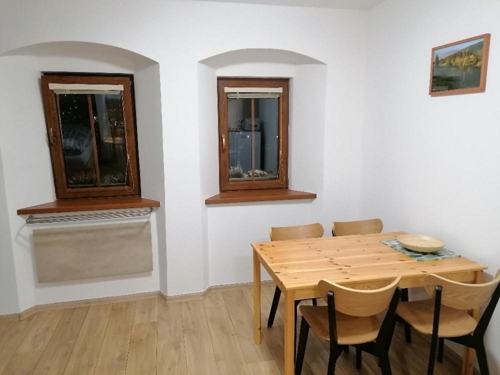 Na Namesti Apartment